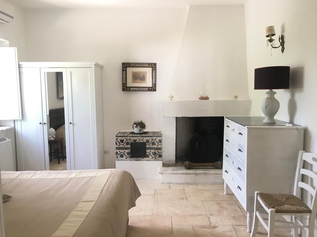 Masseria Camarda Ceglie Messapica Luaran gambar